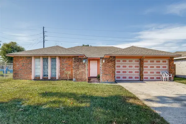 11923 NW Loveland Pass Drive, Houston, TX 77067