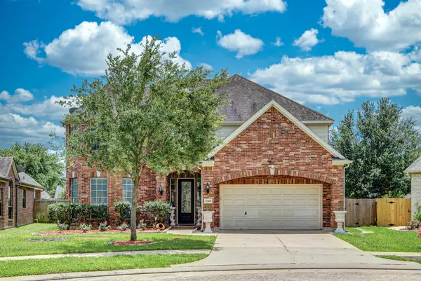 13422 Great Creek Drive, Pearland, TX 77584