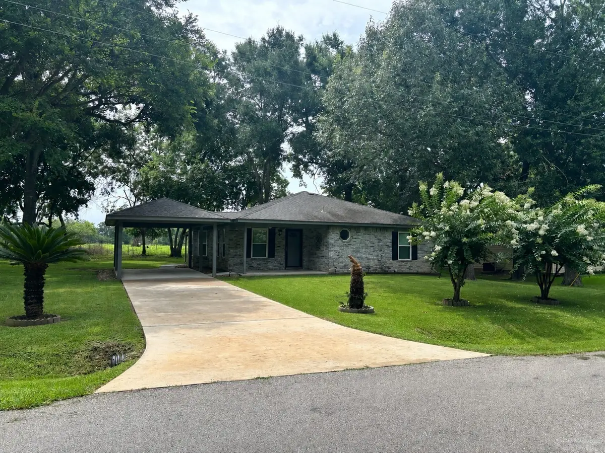 11950 N Ridgeway Drive, Willis, TX 77318 - #1