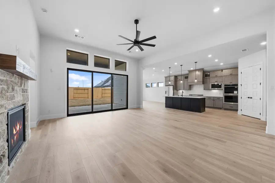 733 Cross Timbers Trace, Waller, TX 77484 - Image #3