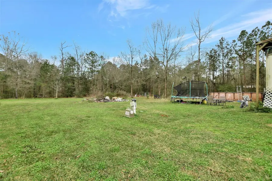 111 Bonnie Creek Drive, Coldspring, TX 77331 - Image #3