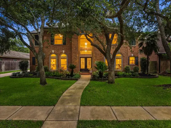 4502 Village Corner Drive, Houston, TX 77059