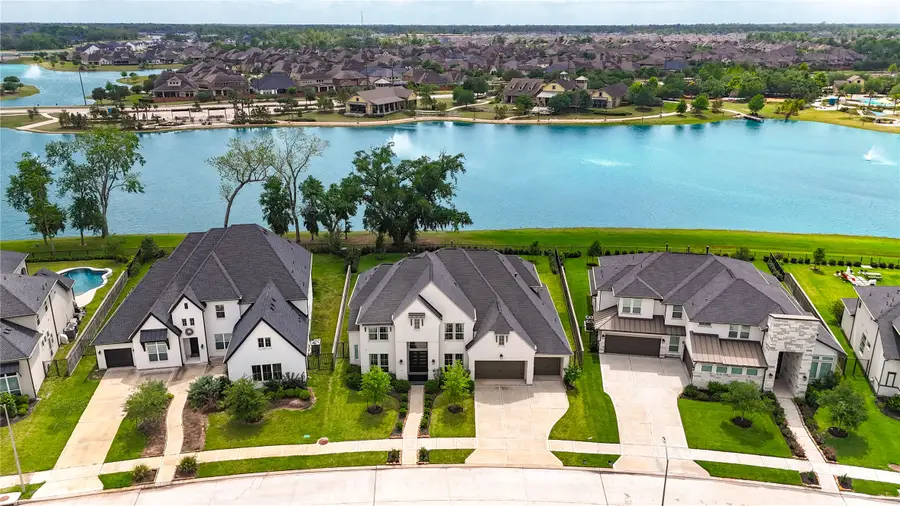 10318 Fountain Shore Drive, Missouri City, TX 77459 - #2