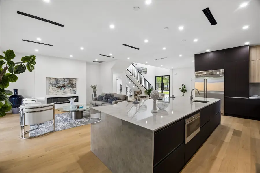 5430 Rutherglenn Drive, Houston, TX 77096 - #3