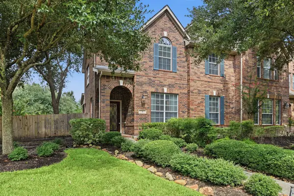 3 Avenswood Place, The Woodlands, TX 77382
