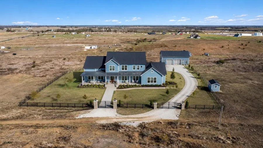 422 County Road 451, Coupland, TX 78615 - #2