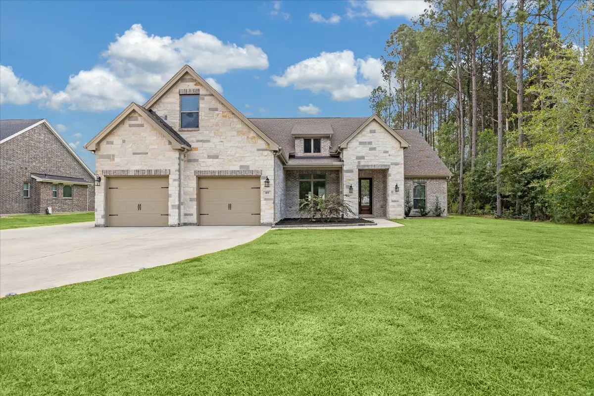 107 Road 6614, Dayton, TX 77535 - #1