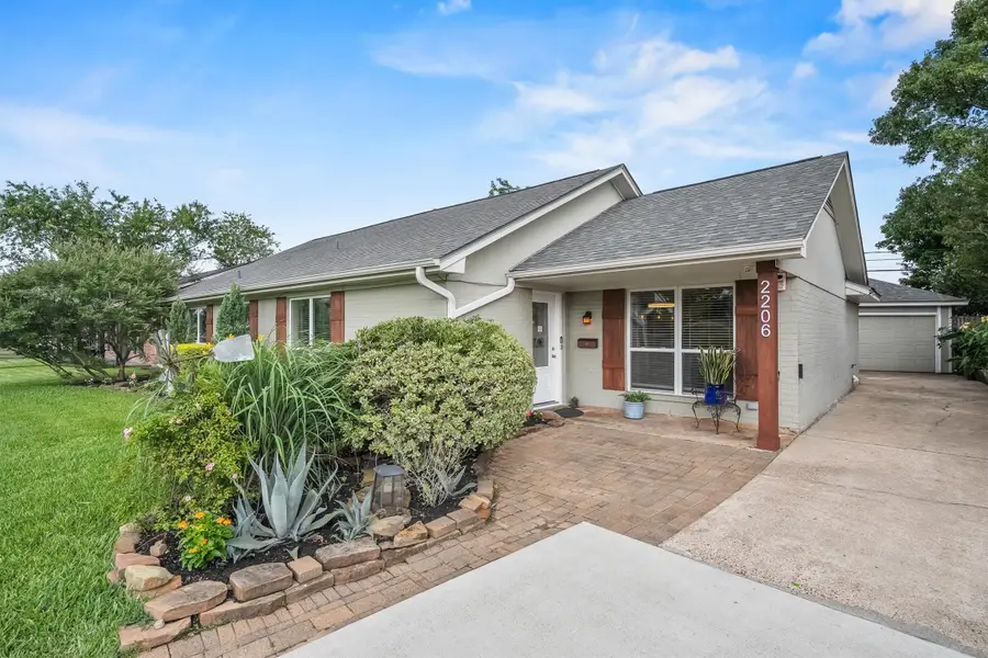 2206 Willowby Drive, Houston, TX 77008 - #3
