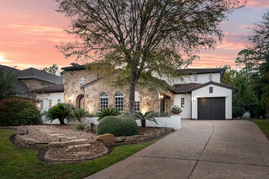 38 N Player Manor Circle, The Woodlands, TX 77382 - Image #3