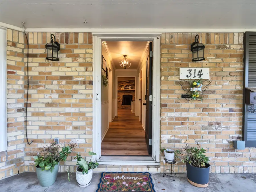 314 Coke Lane, Alvin, TX 77511 - #3