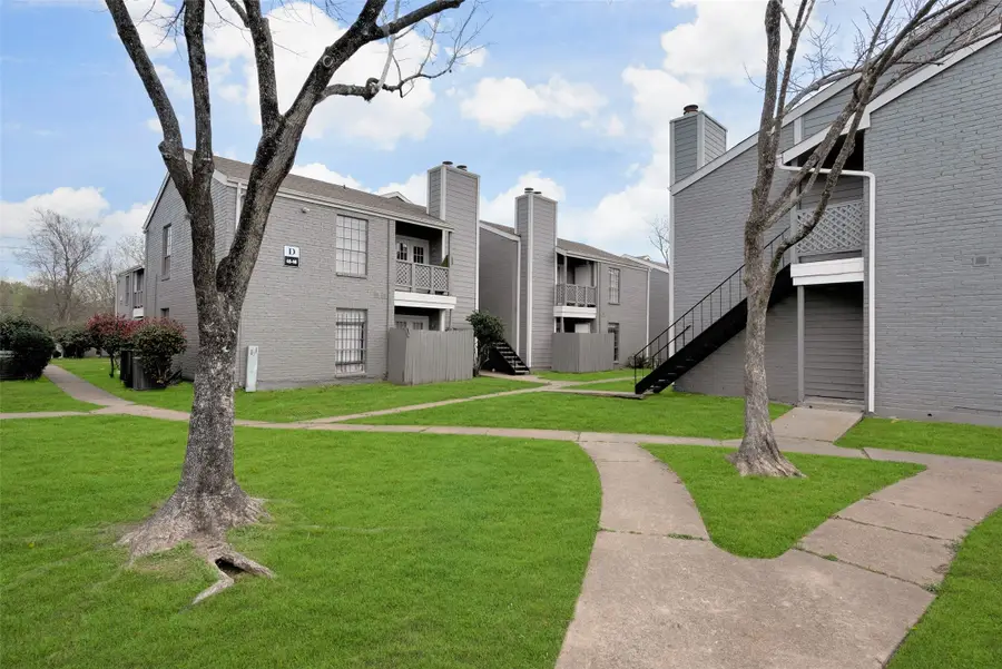 12500 Sandpiper Drive #195, Houston, TX 77035 - Image #3