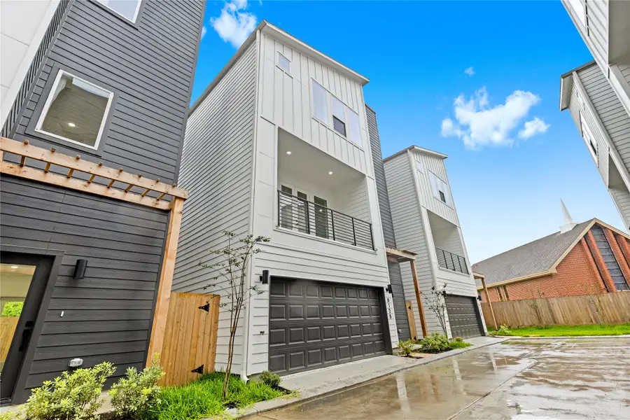 812 Elkhart Street #B, Houston, TX 77091 - #2