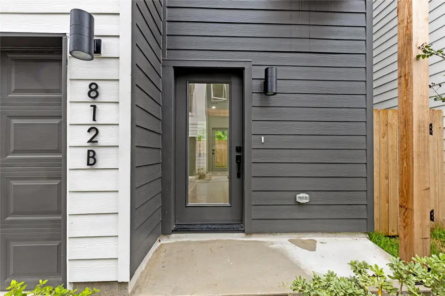 812 Elkhart Street #B, Houston, TX 77091 - #3