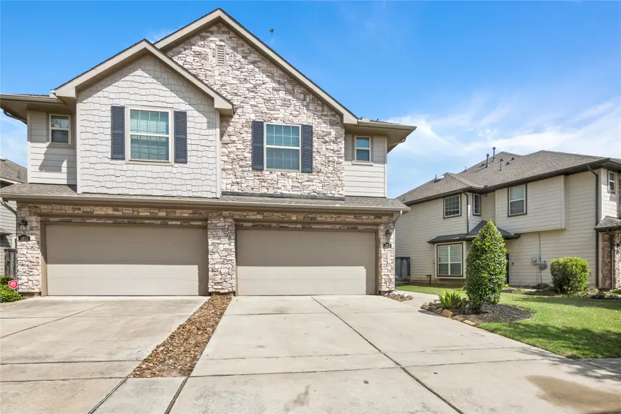 1815 Ryon Falls Drive, Richmond, TX 77469 - #2