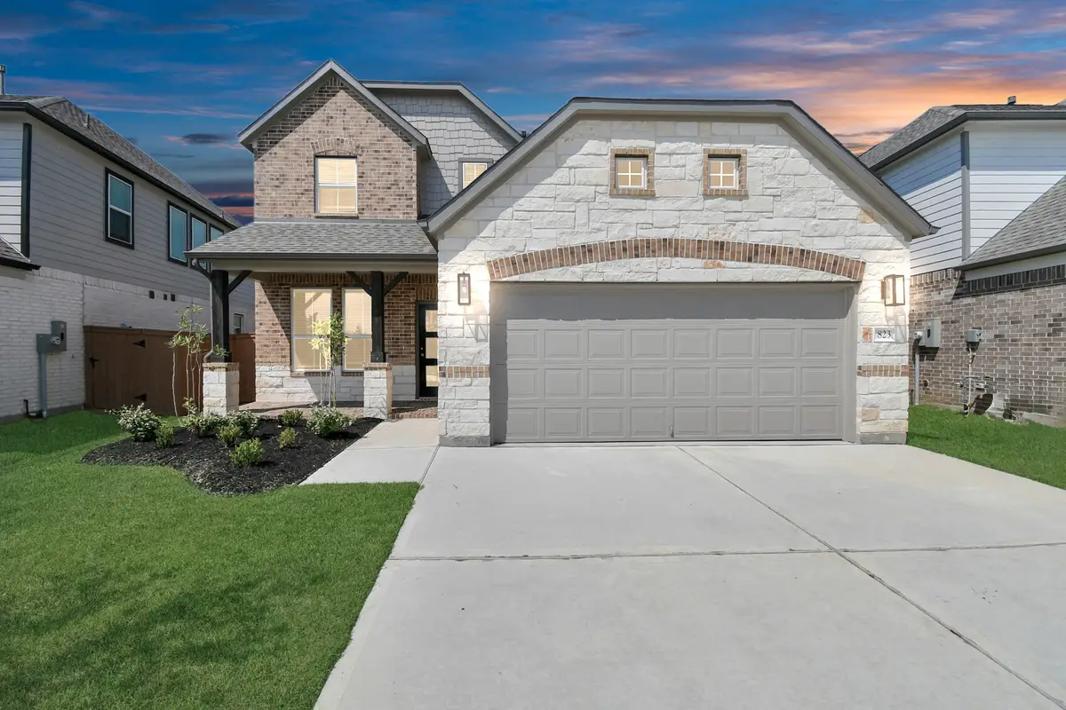 823 Timber Heights Drive, Dayton, TX 77535 - Image #1