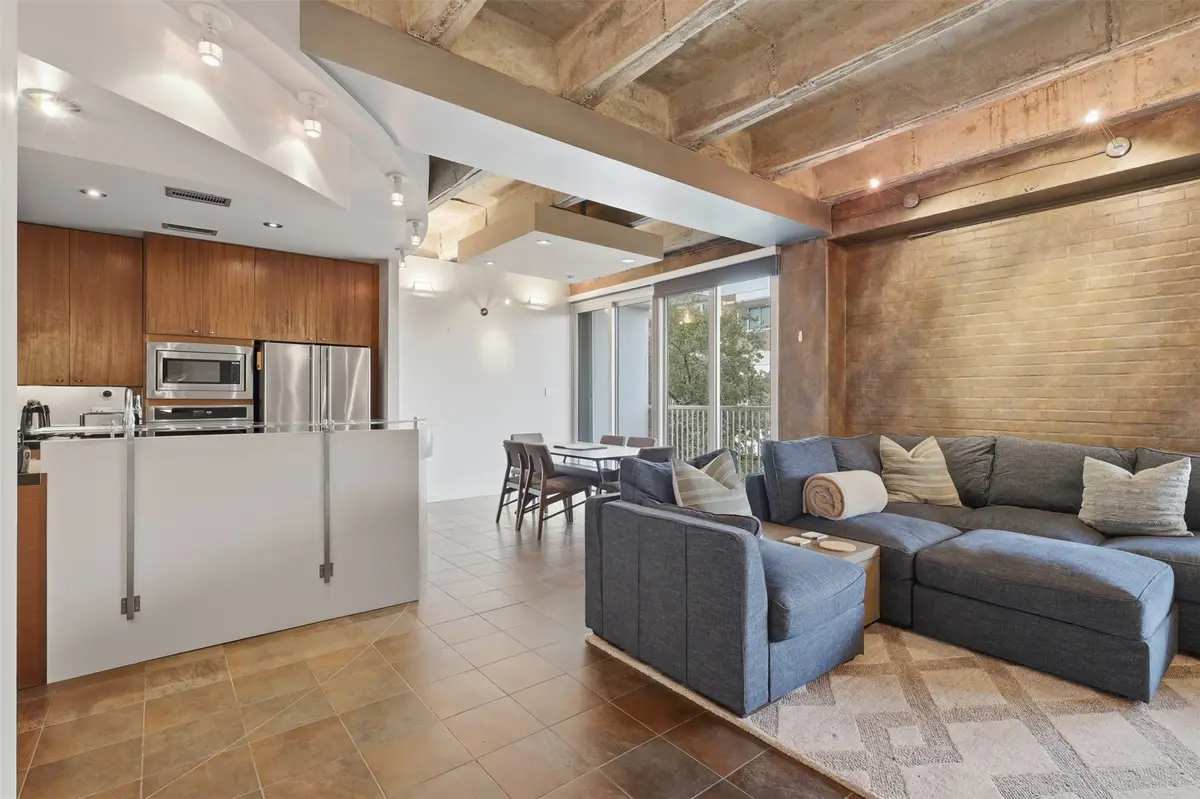 3614 Montrose Boulevard #401, Houston, TX 77006 - #1