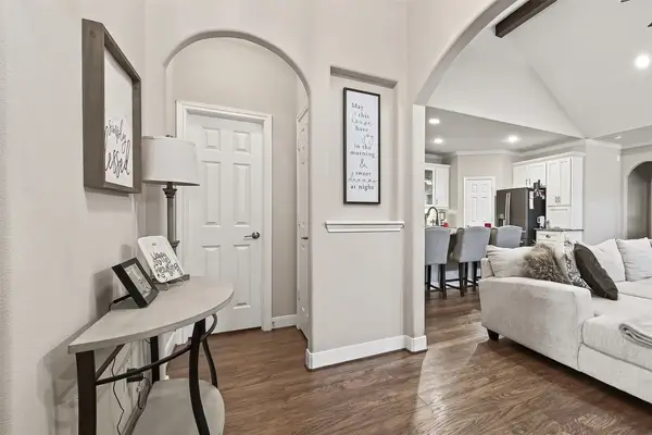 2026 Que Manor Drive, Houston, TX 77090