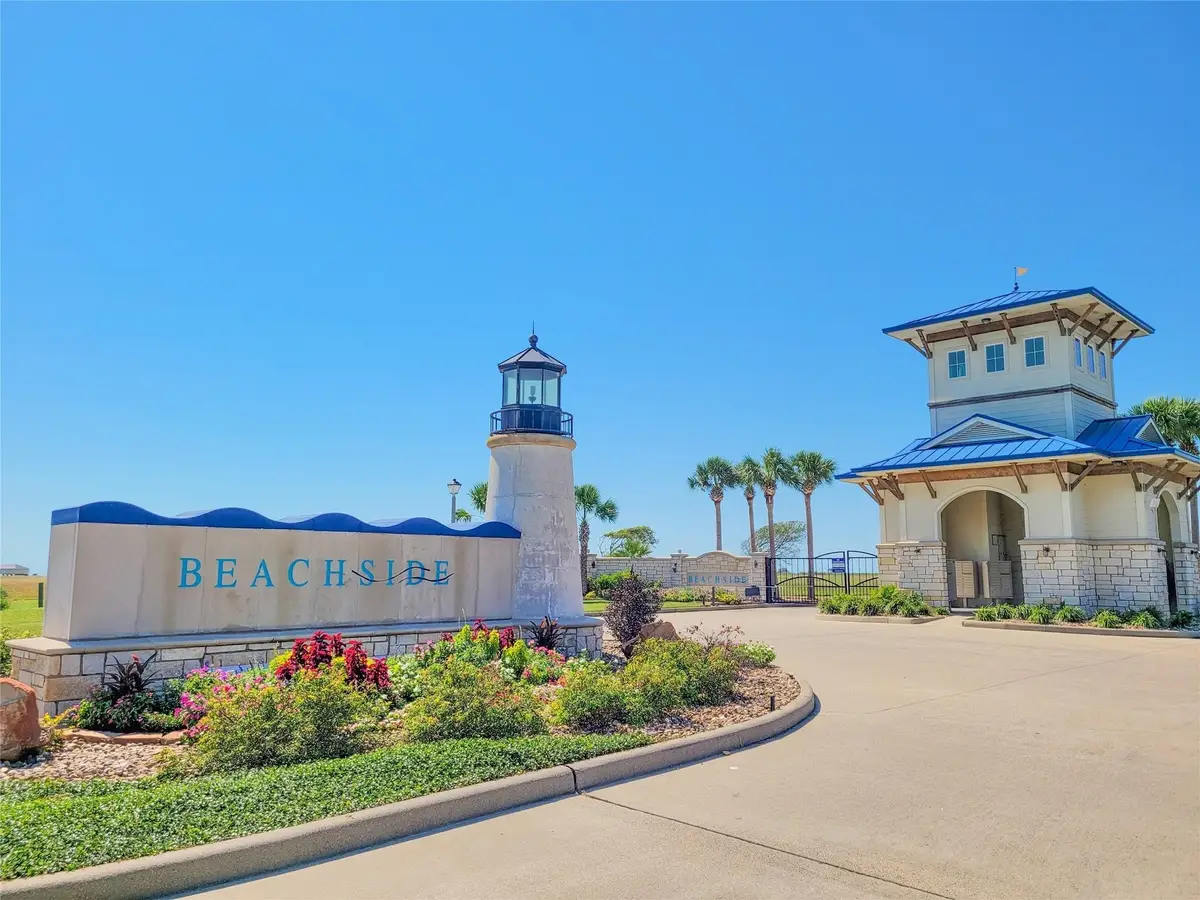 3038 Coastal Springs Loop, Palacios, TX 77465 - Image #1