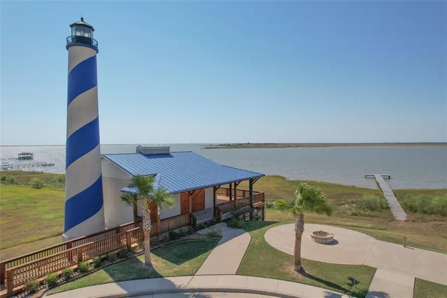 3038 Coastal Springs Loop, Palacios, TX 77465 - Image #3