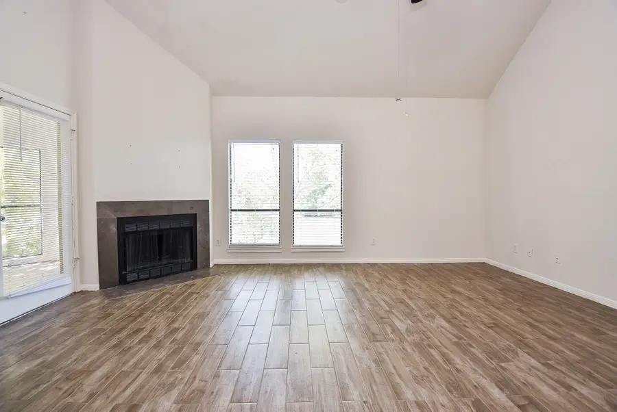 4144 Greystone Way #609, Sugar Land, TX 77479 - #2