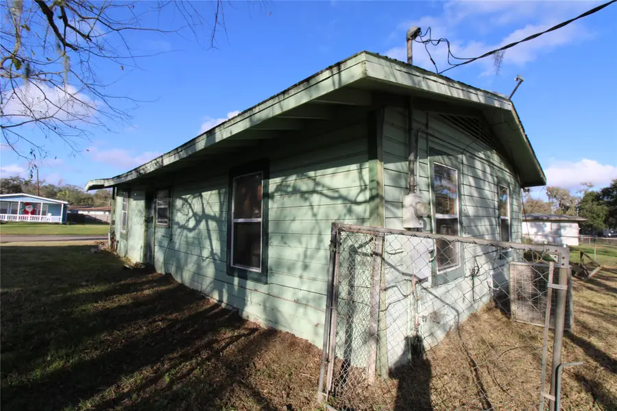 430 Winding Way Street, Lake Jackson, TX 77566 - Image #3