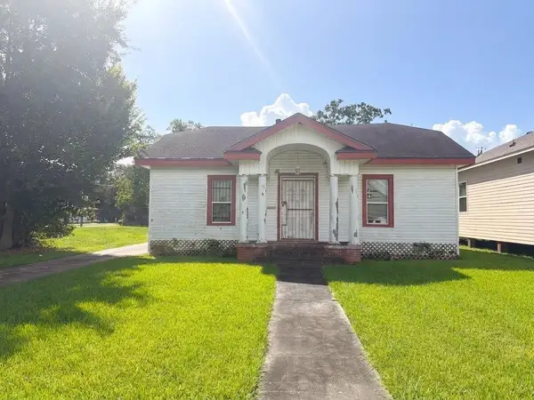 3142 7th Street, Port Arthur, TX 77642