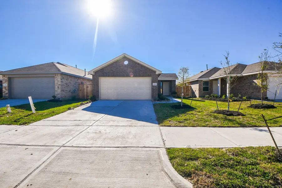 9315 Sierra Point Way, Baytown, TX 77521 - #2
