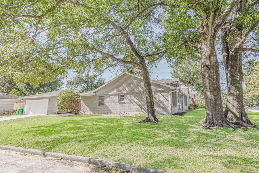 4318 Burkegate Drive, Spring, TX 77373 - Image #2