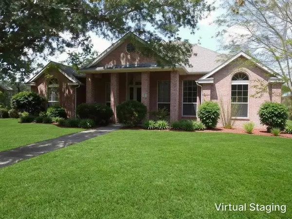 2711 Woodcreek Lane, Houston, TX 77073