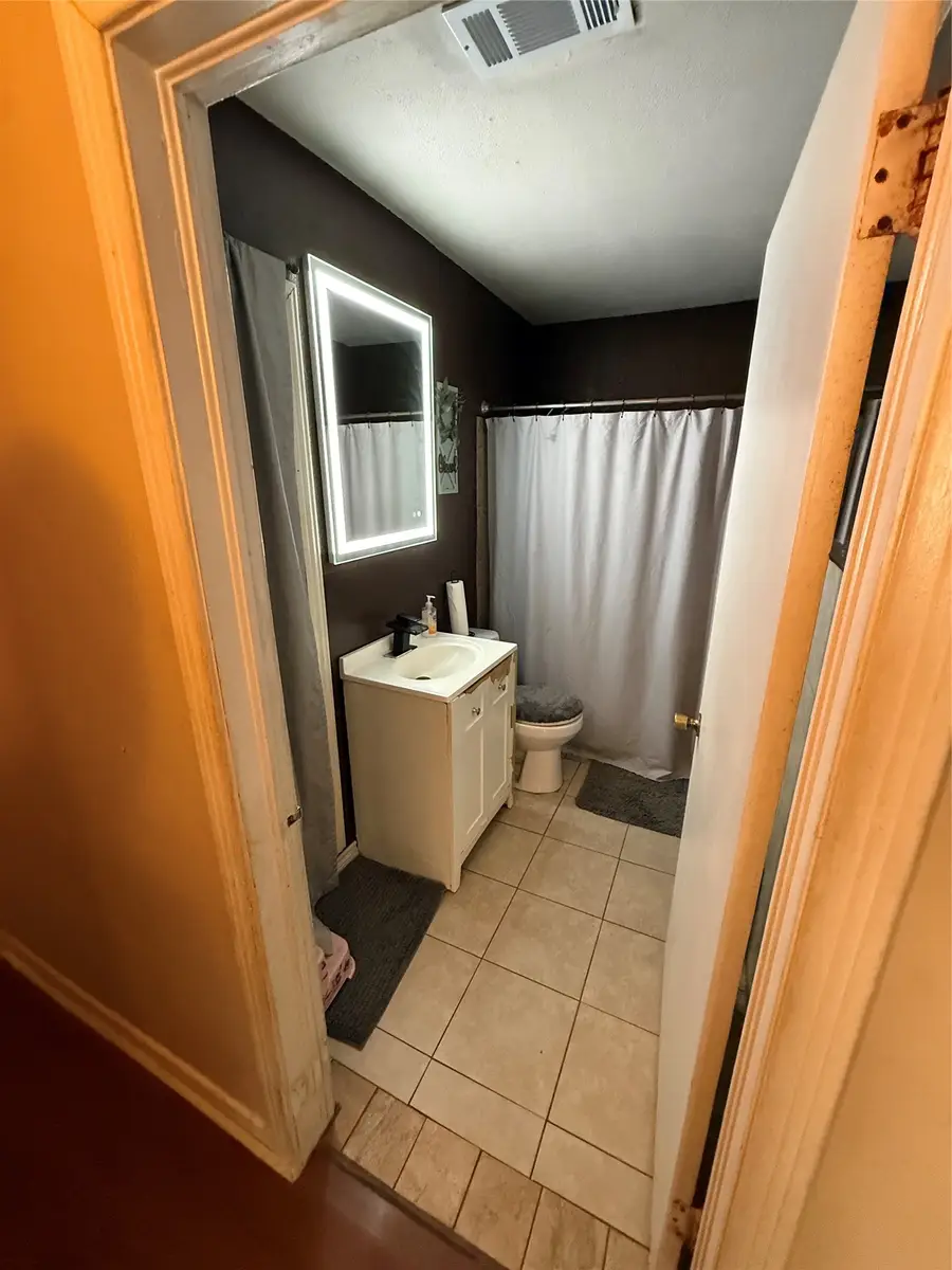 502 N Circle Drive, Baytown, TX 77520 - #2