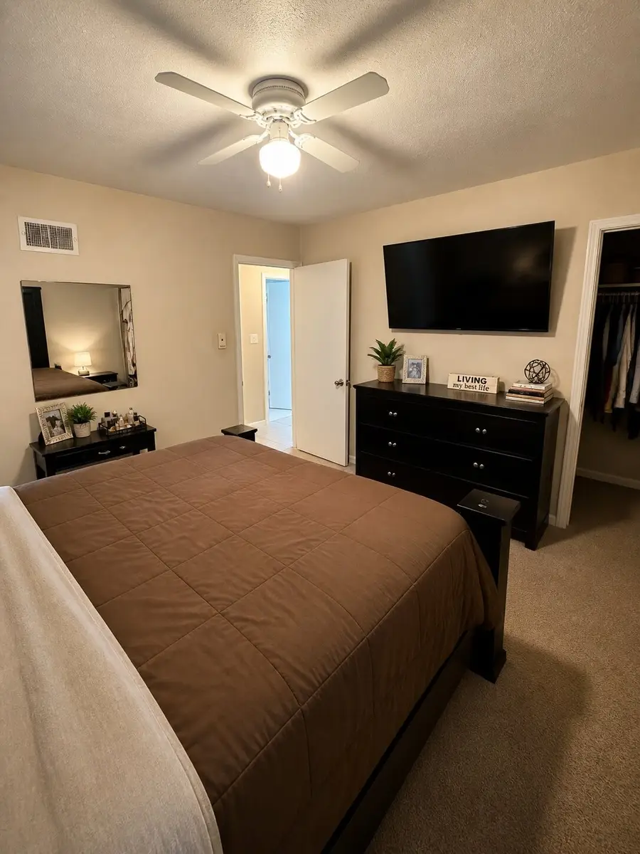 502 N Circle Drive, Baytown, TX 77520 - #3