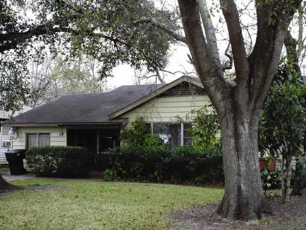 7019 Sherwood Drive, Houston, TX 77021