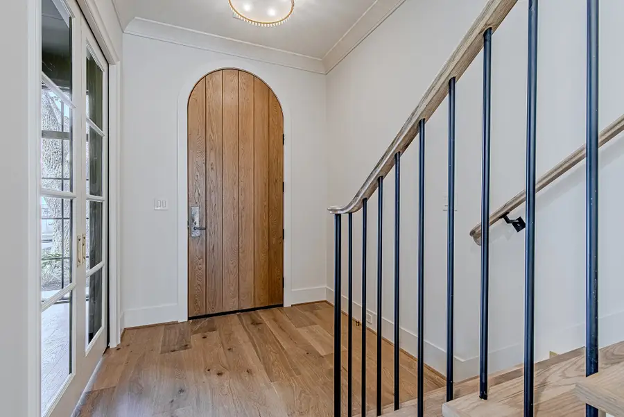 4255 S Judson, Houston, TX 77005 - Image #2