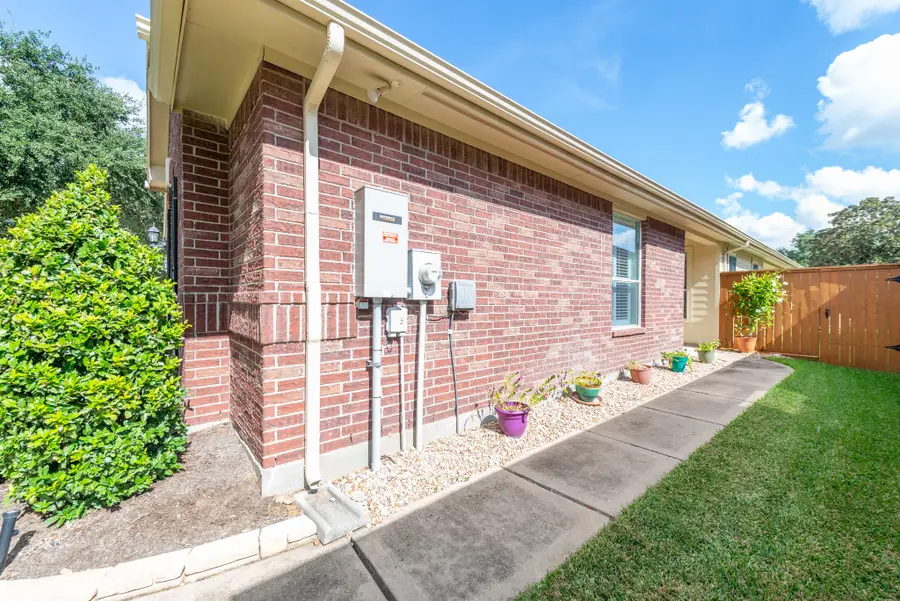 5315 Thorngate Court, Katy, TX 77494 - Image #3