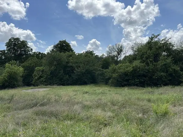 2720 Avenue K, Fort Worth, TX 76105