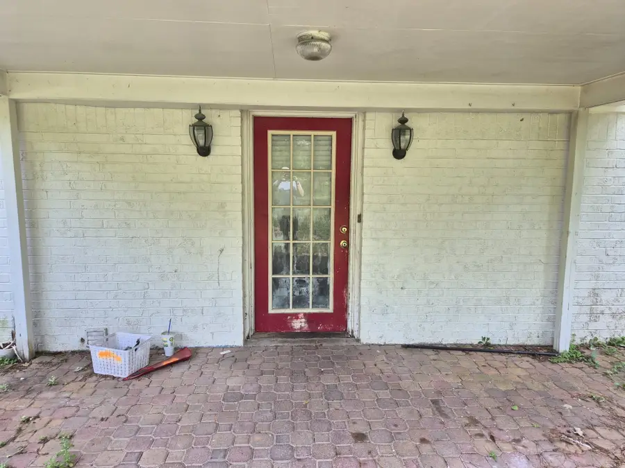 916 Brook Forest Drive, Conroe, TX 77385 - #2