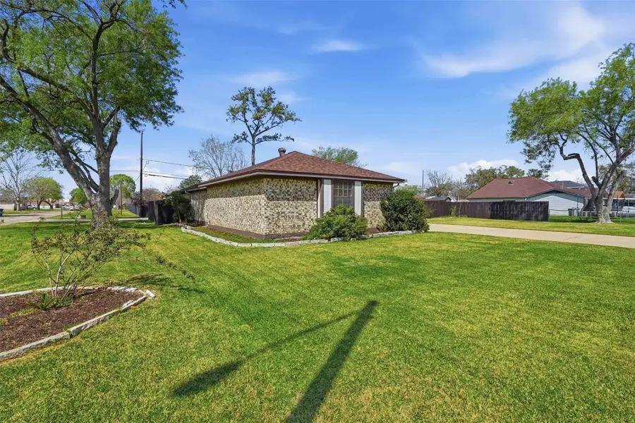 815 Wisconsin Street, South Houston, TX 77587 - #2