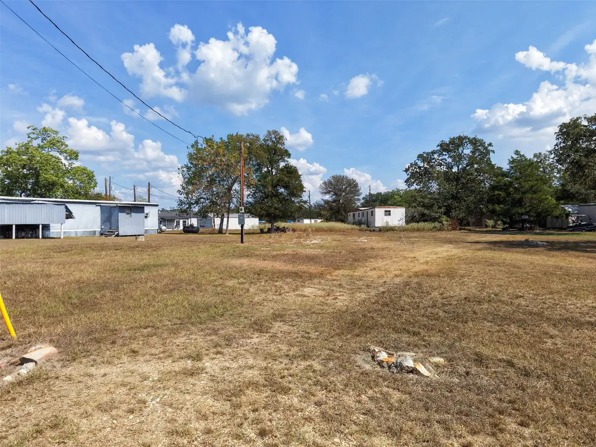 422 Leaning Oak Lane, Somerville, TX 77879 - #1
