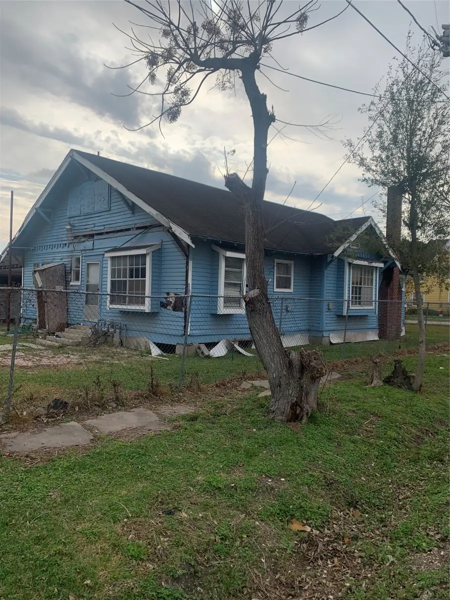 5001 Sherman Street, Houston, TX 77011 - Image #3