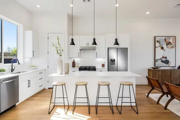 2814 Mills Street, Houston, TX 77026