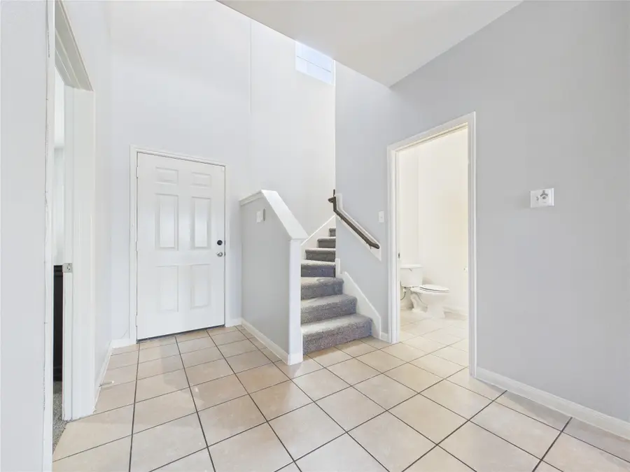 911 Marigold Road, Baytown, TX 77521 - #3