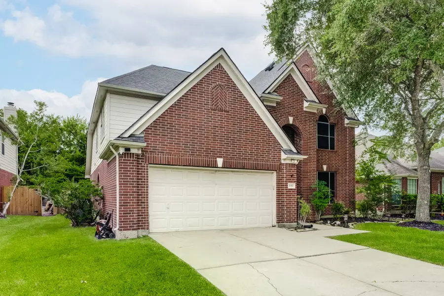 515 Deer Hollow Drive, Sugar Land, TX 77479 - Image #3