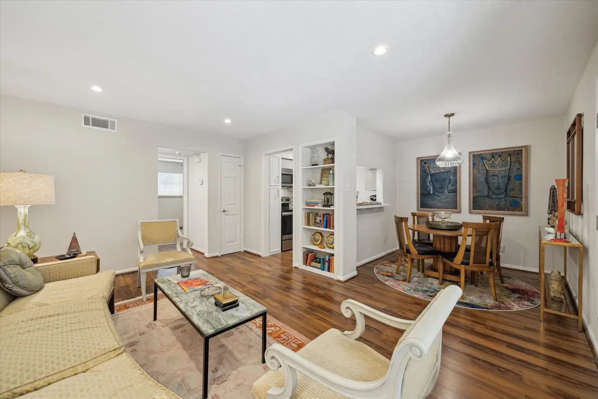 606 Marshall Street #C2, Houston, TX 77006 - Image #1