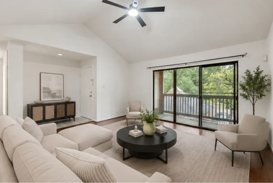 2829 Timmons Lane #146, Houston, TX 77027 - #3
