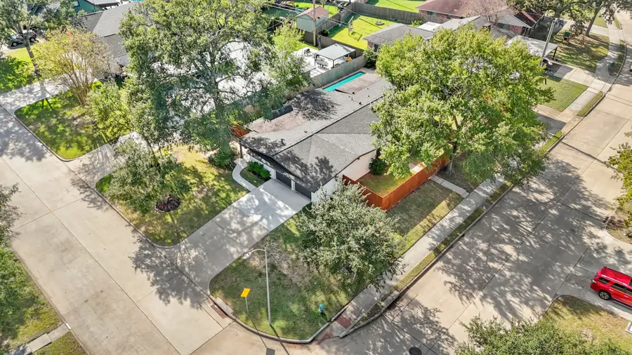 1931 Chaparral Drive, Houston, TX 77043 - Image #3