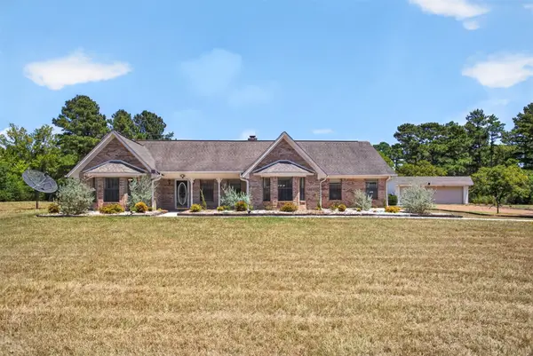 1253 Meadowview Street, Crockett, TX 75835