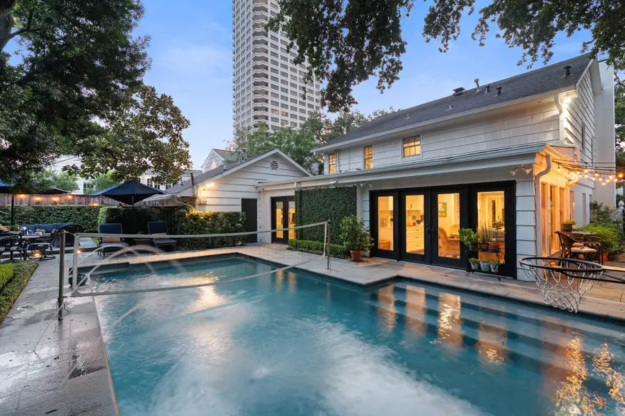 2419 Avalon Place, Houston, TX 77019 - #2
