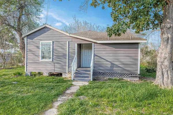 8304 Darien Street, Houston, TX 77028