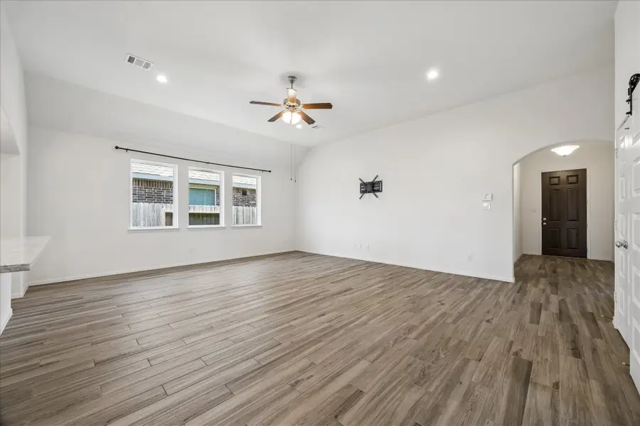 250 Ashley Way, Alvin, TX 77511 - #3