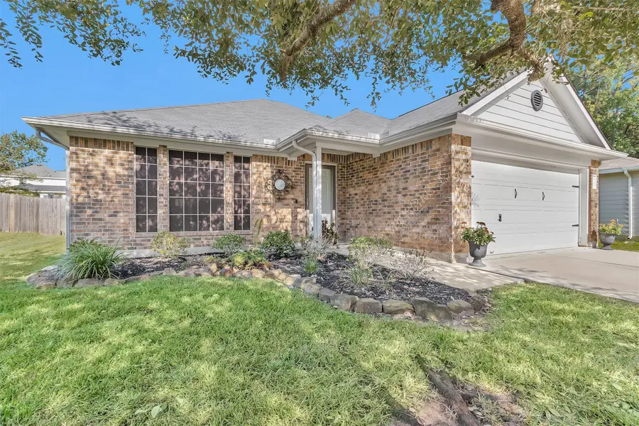 8962 W Buffalo Circle, Willis, TX 77378 - Image #2